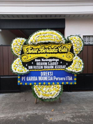 Papan Bunga Duka di Lubuk Kupang