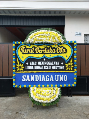 Papan Bunga Duka di Lubuk Kupang